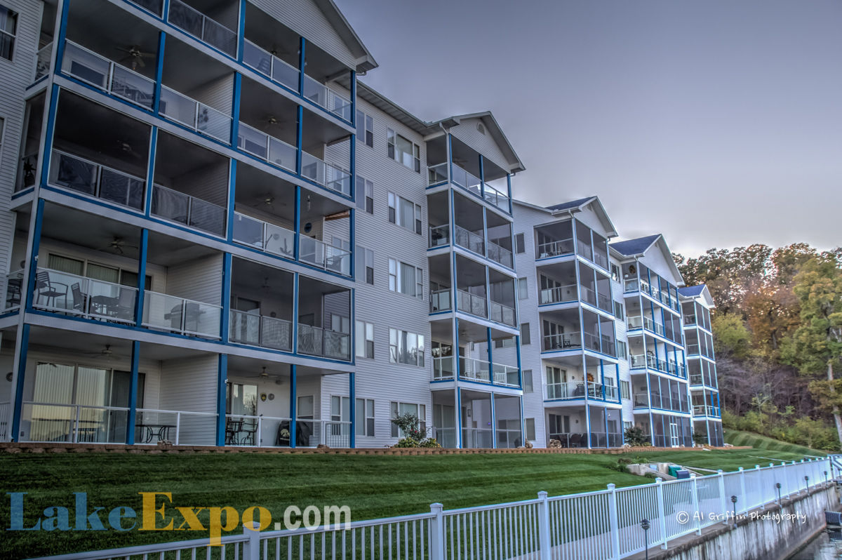 Brent Simpson Condo 39-39.JPG